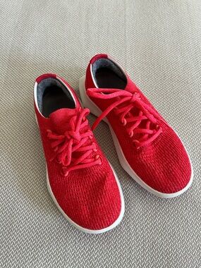 Allbirds Women's Red Tree Dasher 2 Sneakers Size 6.5